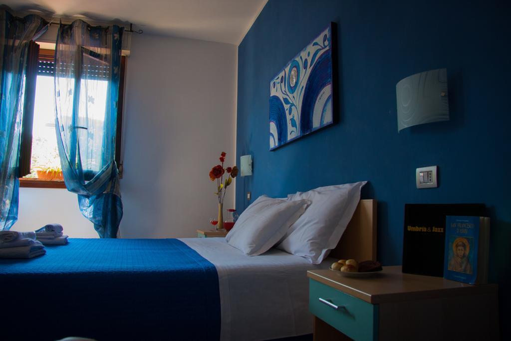 P&P Assisi Camere Bastia Umbra Oda fotoğraf