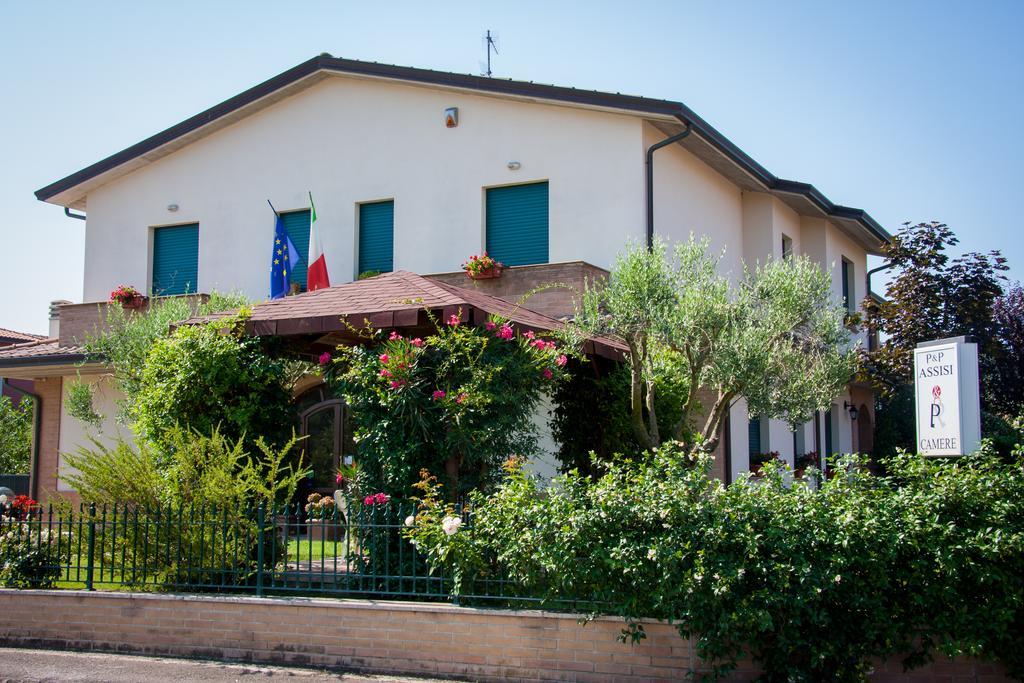 P&P Assisi Camere Bastia Umbra Dış mekan fotoğraf